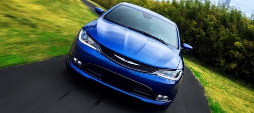 كرايسلر 200 تكشف عن وجهها الجديد بمعرض ديترويت