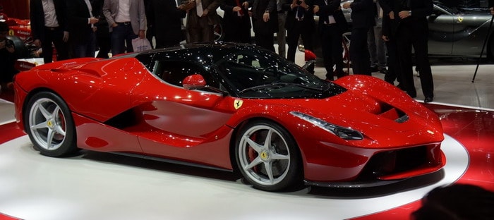 لافيراري سبايدر تقدم في الأسواق في 2017 بسعر يبلغ 3.9 مليون دولار