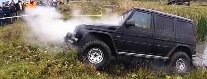 فيديو : ما الذي يتطلبه الأمر لتدمير سيارة مرسيدس GClass ؟