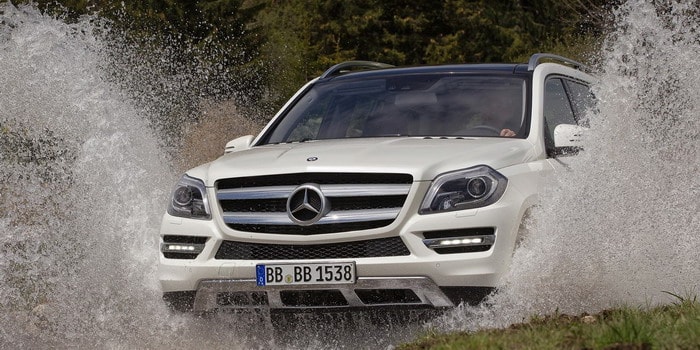 مرسيدسبنز GL 500 4MATIC … المغامرة خارج الطريق