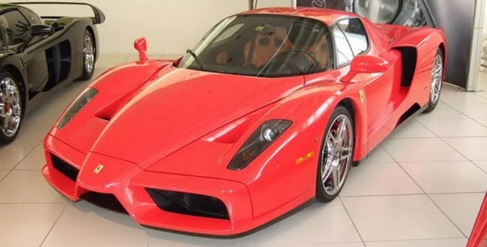 عرض سيارة مايكل شوماخر الفيراري انزو للبيع مرة أخرى