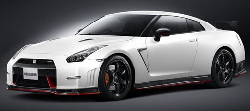 نيسان GTR نيسمو تنطلق بقوة 600 حصان وتحقق رقم قياسي جديد على النيربيرجرينج