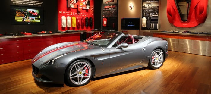 فيراري ترفع حجم المنافسة في جنيف 2016 مع باقة كاليفورنيا T HSوموديل GTC4Lusso