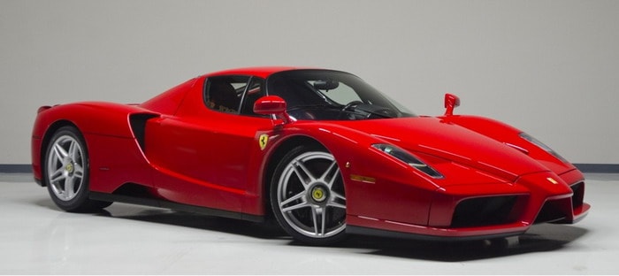 هذه فيراري إنزو موديل 2003 معروضة للبيع بسعر 2.7 مليون دولار