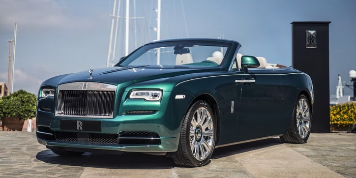 رولزرويس تكشف عن نسختي رايث وداون المتألّقة بالزمرّد