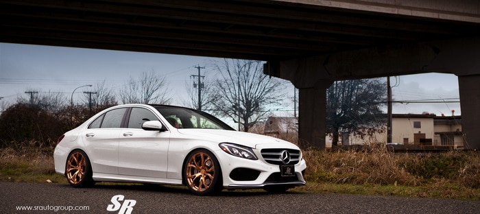 مرسيدس C300 تزداد ثراءاً بلمسات ذهبية من SR Auto