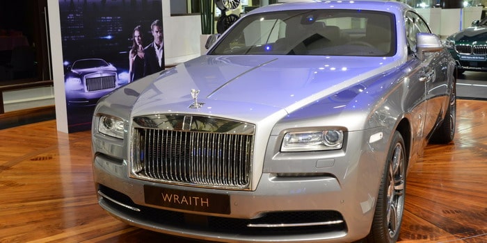 الإمارات تستقبل رولزرويس رايث المستوحاة من الأفلام محدودة الإصدار