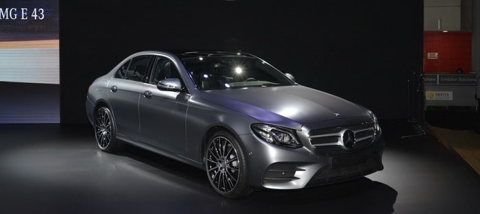 مرسيدس تحرك عالم الديزل في نيويورك مع EClass موديل 2017 بمحرك تيربوديزل