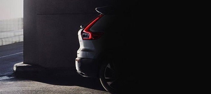 فولفو XC40 تظهر الجزء الخلفي في صور تشويقية مسربة