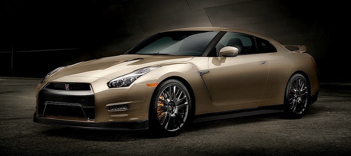 نيسان GTR 2016 تزداد في القوة والإثارة وتحصل علي نسخة احتفالية