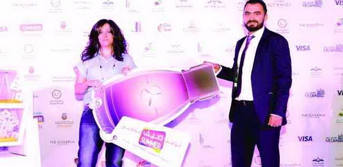 سيارة مرسيدس عاشرة تنتقل لفائز باكستاني في موسم صيف أبوظبي