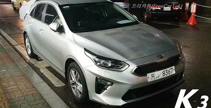 كيا سييد هاتشباك 2019 تظهر بصورة غير متوقعة في كوريا