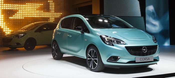 باريس 2014 : أوبل كورسا الجديدة تسرق الأضواء من نجوم الموضة