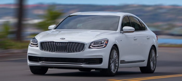 كيا K900 موديل 2019 بالمواصفات الأمريكية تقتحم نيويورك بقوة 365 حصان