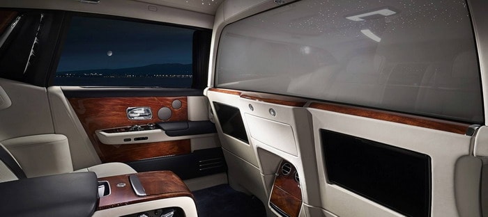 فيديو : رولزرويس توفر نظام فصل السائق عن المقاعد الخلفية لسيارات فانتوم