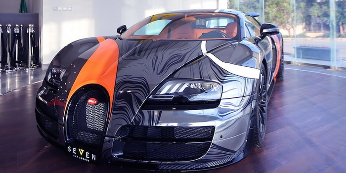 بوجاتي فيرون سوبر سبورت بحلة خاصة للبيع في السعودية بسعر 3.2 مليون دولار