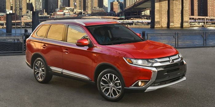 مراجعة سيارة ميتسوبيشي أوتلاندر 2017 … لغة النجاح الجديدة