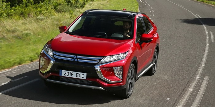 مراجعة سيارة ميتسوبيشي اكليبس كروس 2018 … التحول لواجهة جديدة