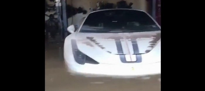 فيديو : نسخ من فيراري بين ضحايا إعصار هارفي في أمريكا