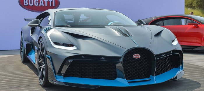 فيديو : بوجاتي ديفو سيارة مختلفة تماماً عن شيرون