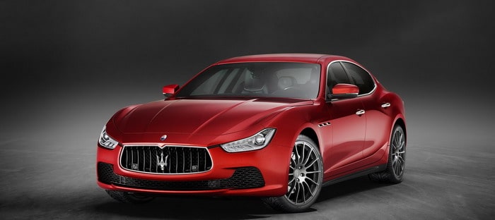 مازيراتي جيبلي 2017 المطورة تستعرض عضلاتها في باريس 2016