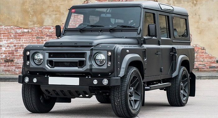 خان تقدم نسخة The End من موديل لاندروفر ديفندر تكريما لنهاية مشوارها