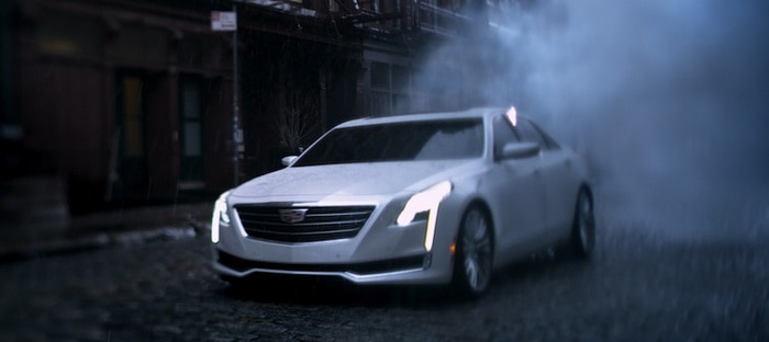 كاديلاك CT6 2016 الرائدة تحقق ظهورها الأول في إعلان جديد