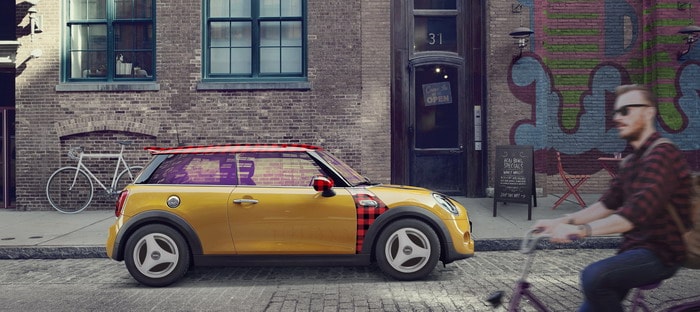 هيبستر هاتشباك . . كذبة أبريل الجديدة من ميني