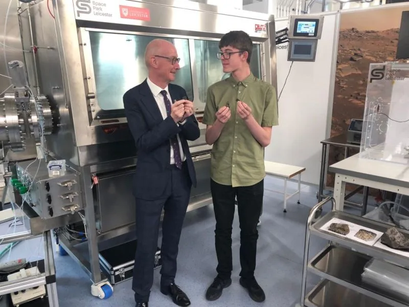 Totimorphic Structures: The Reprogrammable Materials Shaping Future Space Missions