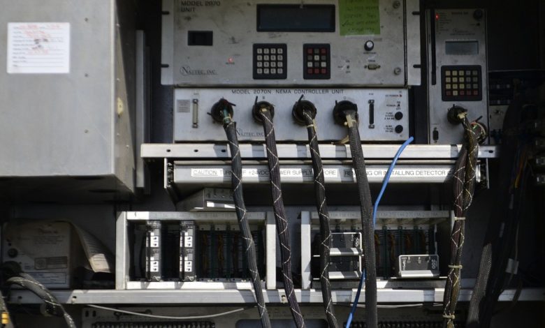 مراحل الية التحويل التماثلي إلى الرقمي – A/D