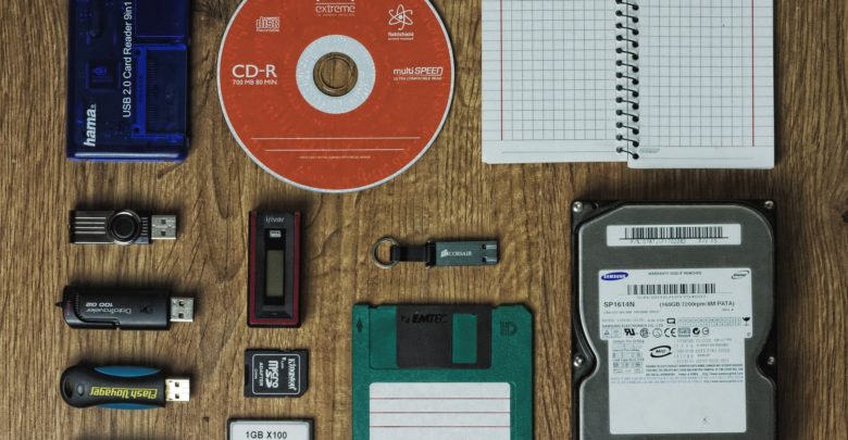 وحدات التخزين المساندة في جهاز الحاسوب