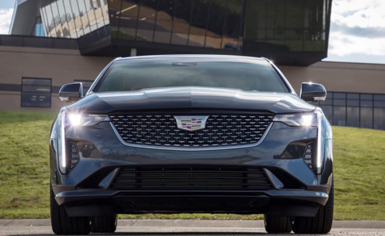 فتح الحجز على سيارات كاديلاك CT4 في السعودية