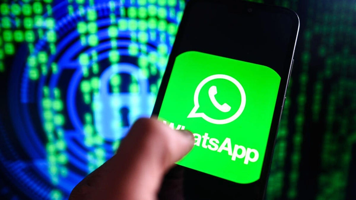 تطبيق WhatsApp يوصي رسمياً باستخدام شبكات Mullvad و Amnezia لتجاوز حجب الإنترنت
