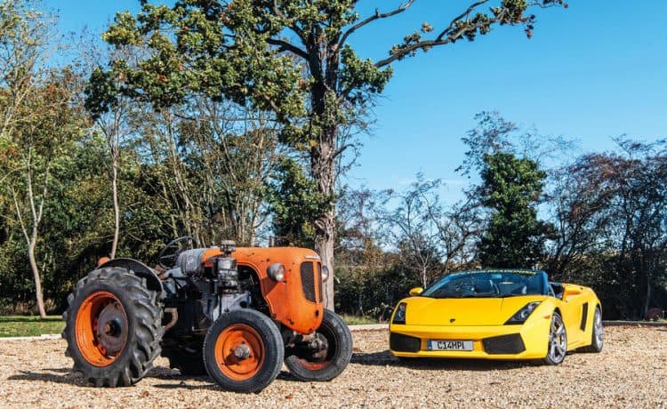 8 حقائق تهمك عن لامبورجيني.. بينها صناعة الجرارات ونقل الأعضاء