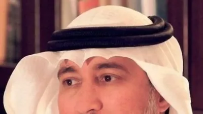 خبير مناخ سعودي . . ضرورة تغيير مواصفات السيارات لتشمل تظليل الزجاج آلياً ودمج مظلة بكل سيارة