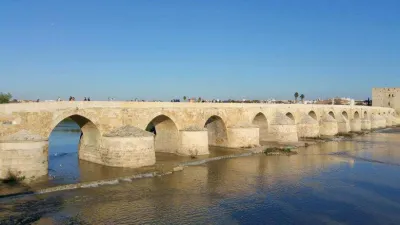 سياسة عبدالرحمن الثالث في إخضاع إشبيلية