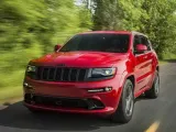 جيب جراند شيروكي SRT 2015 تضيف نسخة Red Vapor Special Edition