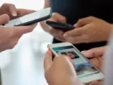 دراسة شخص من كل أربعة يكافح من أجل مواكبة الأصدقاء على التطبيقات