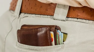 ما هي التحديات المعاصرة التي تواجه البنوك؟