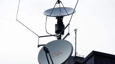 البث التلفزيوني – Television Broadcasting