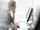 تُطلق LinkedIn أدوات تستهدف الباحثين عن العمل الوبائي