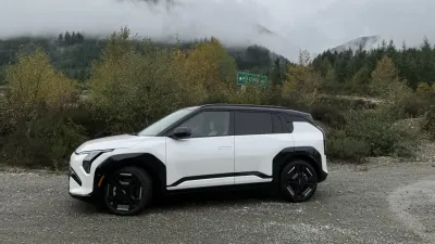مراجعة سيارة Kia EV3: هل تنهي هيمنة Chevy Bolt في فئة السيارات الاقتصادية؟