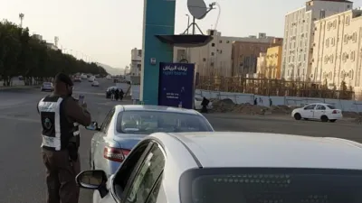 ضبط 3 سيارات للقيادة بتهور في السعودية