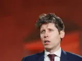 القبض على شاب بعد هجوم بزجاجة حارقة على منزل Sam Altman