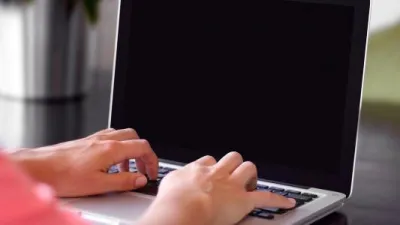 إصلاح شاشة اللاب توب
