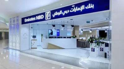 بنك الإمارات دبي الوطني يمول طائرتي شحن من طراز بوينغ 777 لصالح طيران الإمارات