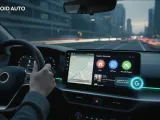 توقف عن النقر على الشاشة: ميزات Android Auto المخفية التي توفر وقتك حقاً