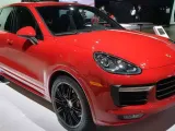 بورشه كايين GTS 2015 تثبت تفوقها في الأداء من داخل لوس أنجلوس 2014