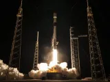 شركة SpaceX تتولى إطلاق قمر GPS III SV-10 وسط تحقيقات صاروخ Vulcan