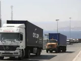 الهيئة العامة للنقل توفر بوابة الكترونية لخدمات الشاحنات واعلان لائحة نقل البضائع
